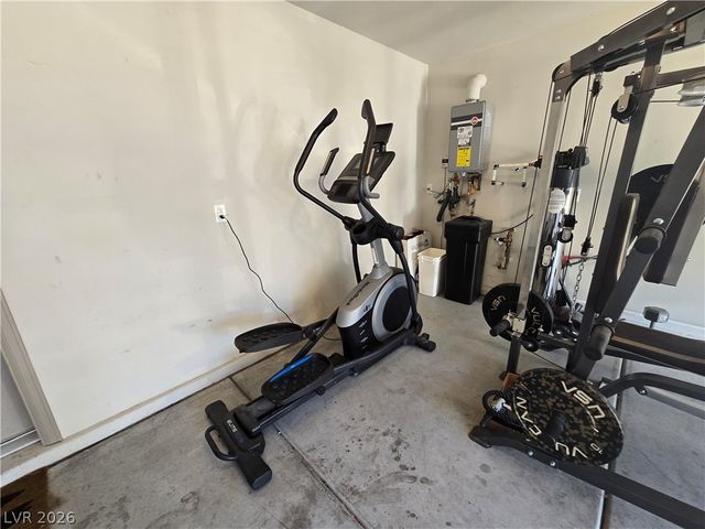 8083 Haywood Estate Avenue, Las Vegas, NV 89113