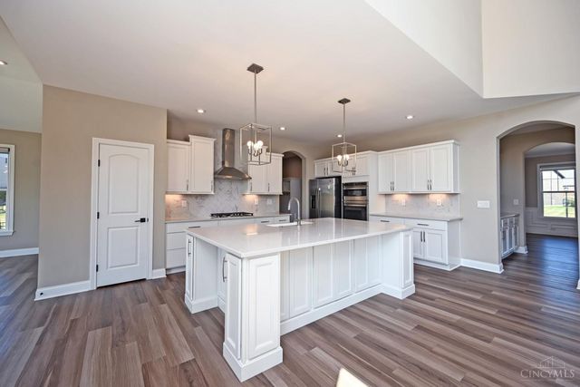 5677 Willow View Drive, Mason, OH 45040