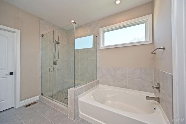 5677 Willow View Drive, Mason, OH 45040