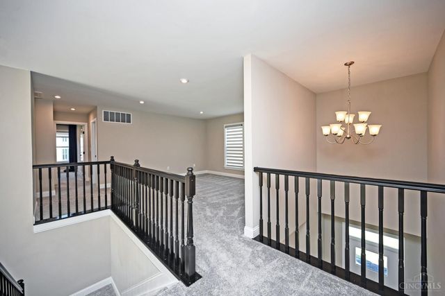 5677 Willow View Drive, Mason, OH 45040