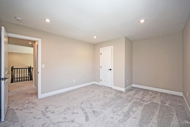 5677 Willow View Drive, Mason, OH 45040