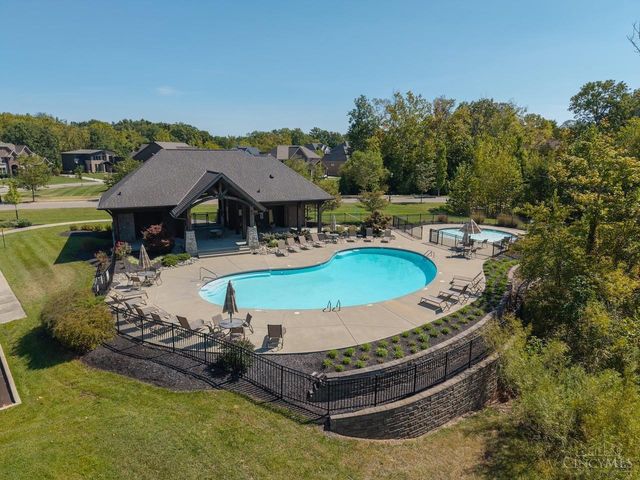 5677 Willow View Drive, Mason, OH 45040