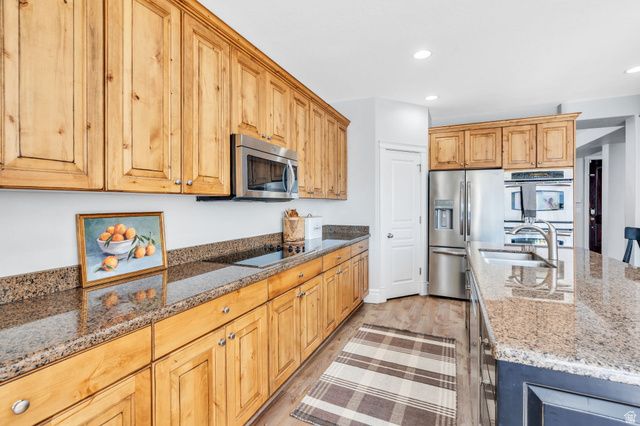 4385 W OPEN HILL DR, South Jordan, UT 84009