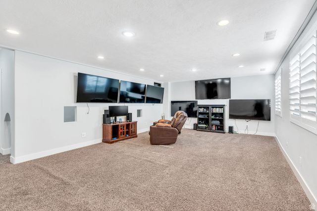 4385 W OPEN HILL DR, South Jordan, UT 84009