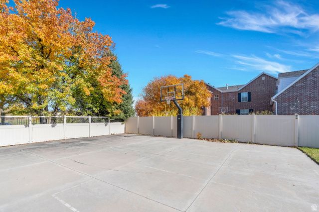 4385 W OPEN HILL DR, South Jordan, UT 84009