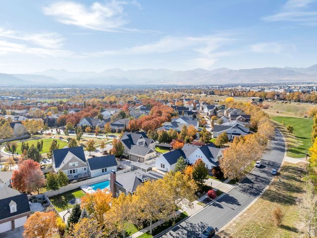 4385 W OPEN HILL DR, South Jordan, UT 84009