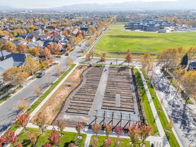 4385 W OPEN HILL DR, South Jordan, UT 84009