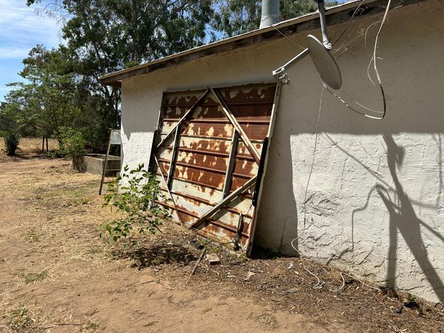 19637 E American Avenue, Reedley, CA 93654