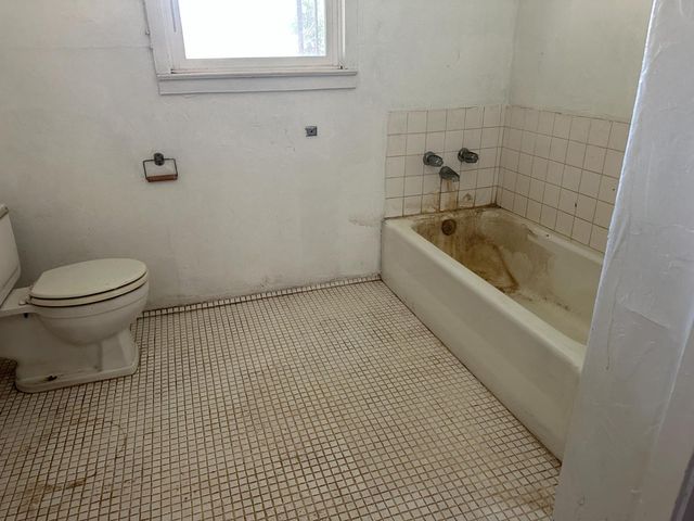 19637 E American Avenue, Reedley, CA 93654
