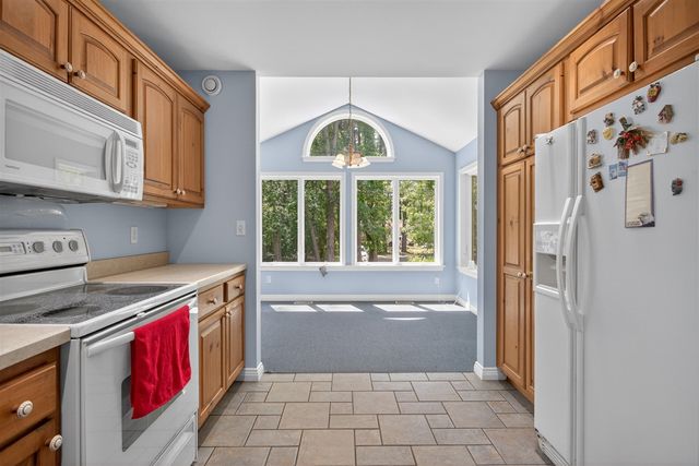 7655 Riverside Road, Brooklyn, MI 49230