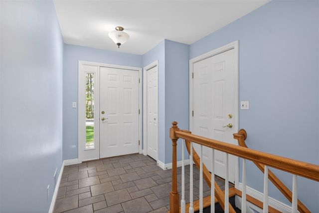 7655 Riverside Road, Brooklyn, MI 49230