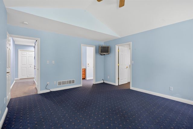 7655 Riverside Road, Brooklyn, MI 49230