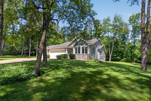 7655 Riverside Road, Brooklyn, MI 49230