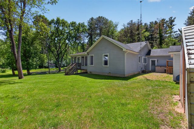 7655 Riverside Road, Brooklyn, MI 49230
