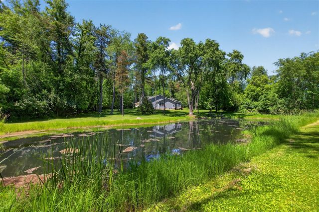 7655 Riverside Road, Brooklyn, MI 49230