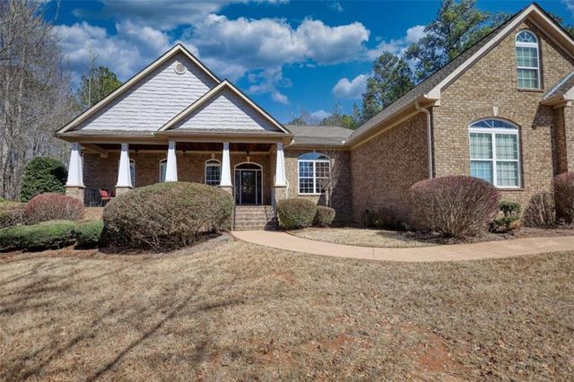 100 Oak Forest Drive, Oxford, GA 30054