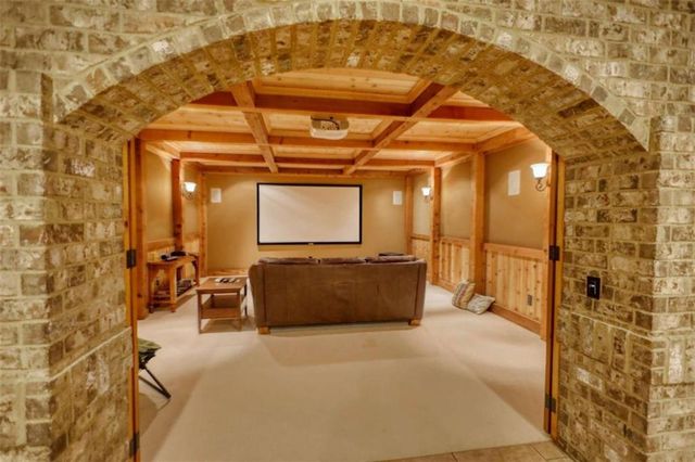 100 Oak Forest Drive, Oxford, GA 30054