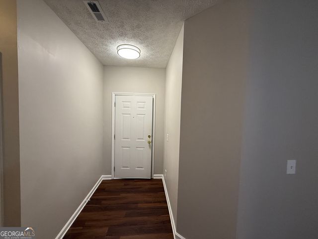 345 Windcroft Circle NW, Acworth, GA 30101