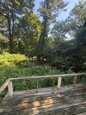 319 Massachusetts 6A, Yarmouth Port, MA 02675