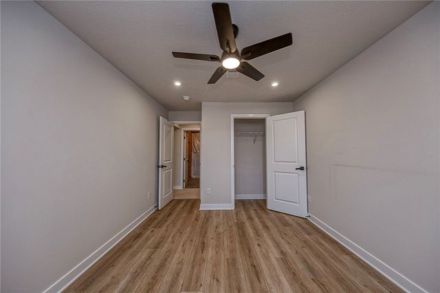 6453 Marco Ct, North Huntingdon, PA 15642