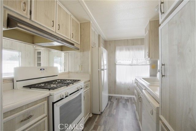 1499 Old Mountain Avenue 28, San Jacinto, CA 92583