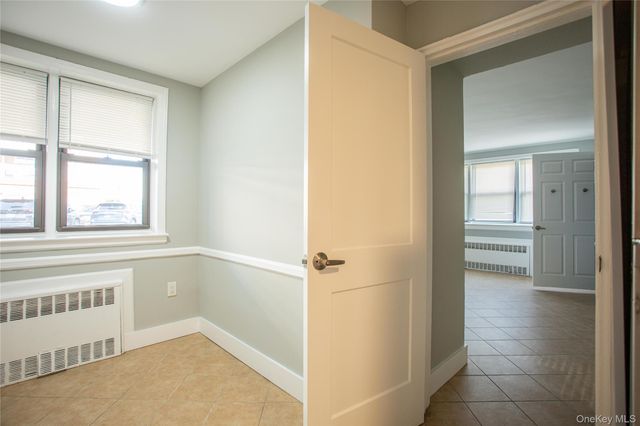 302 E Broadway B, Long Beach, NY 11561