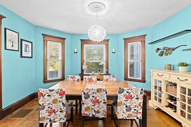 140 Pollard St, Billerica, MA 01862