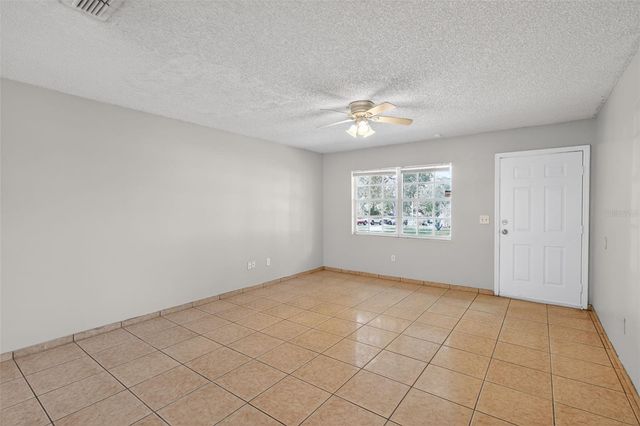 493 APOPKA HILLS CIRCLE, Apopka, FL 32703