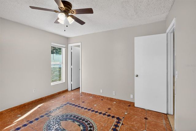 493 APOPKA HILLS CIRCLE, Apopka, FL 32703