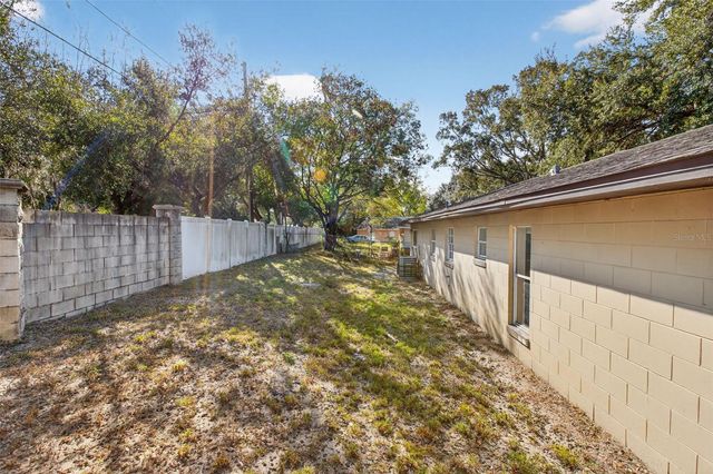 493 APOPKA HILLS CIRCLE, Apopka, FL 32703