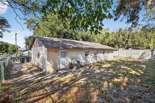 493 APOPKA HILLS CIRCLE, Apopka, FL 32703