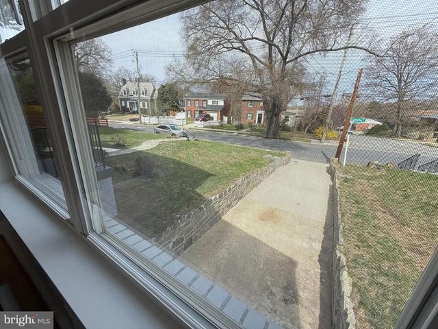 3405 CARPENTER ST SE, Washington, DC 20020