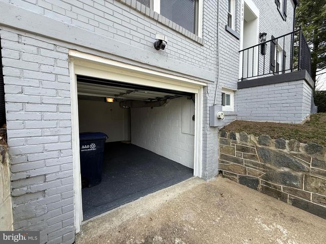 3405 CARPENTER ST SE, Washington, DC 20020