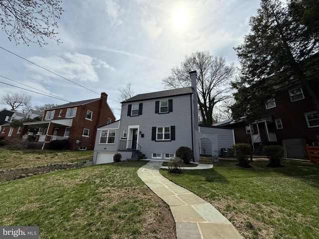 3405 CARPENTER ST SE, Washington, DC 20020