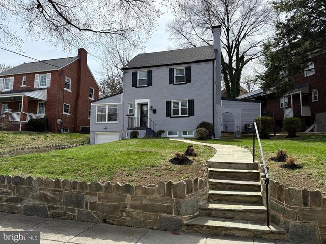 3405 CARPENTER ST SE, Washington, DC 20020