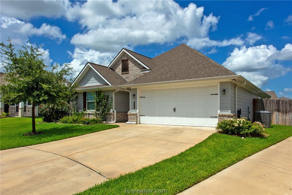 3404 Alsace Court, Bryan, TX 77808