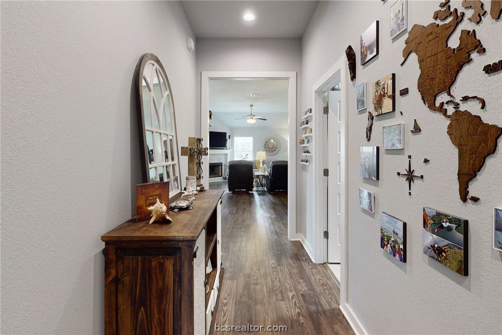 3404 Alsace Court, Bryan, TX 77808 — photo 4