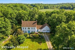 17 Colonial Drive, Killingworth, CT 06419