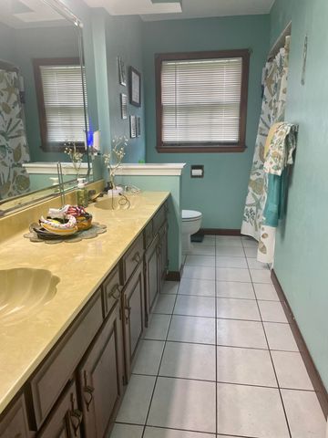 8810 Osborne Road, Highland, IN 46322