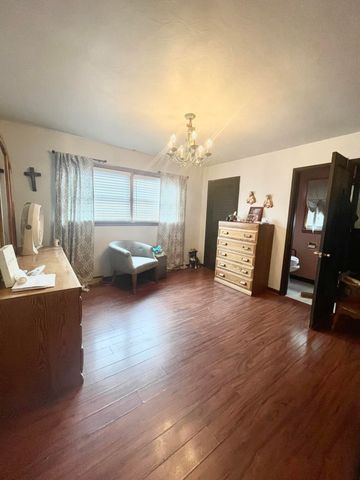 8810 Osborne Road, Highland, IN 46322