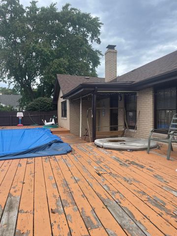 8810 Osborne Road, Highland, IN 46322