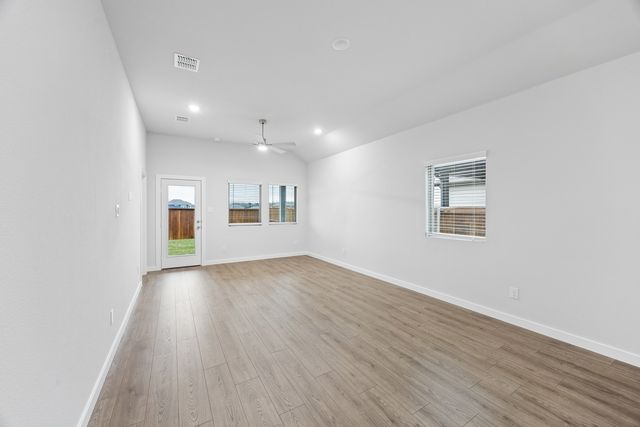 2805 Baynes Place, Princeton, TX 75407