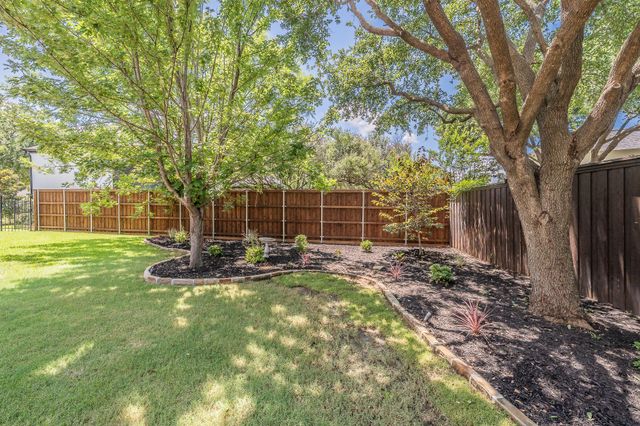 415 Thistle Court, Southlake, TX 76092