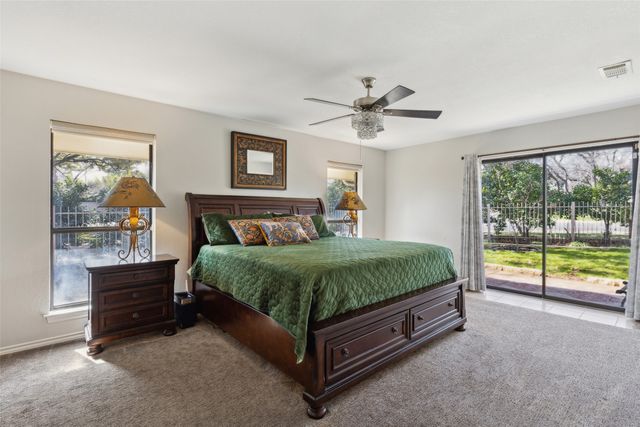 1207 Middlebrook Place, Dallas, TX 75208