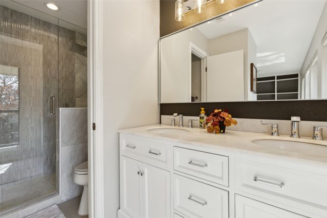 1207 Middlebrook Place, Dallas, TX 75208