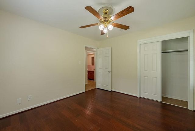 4601 Lennox DR, Austin, TX 78745