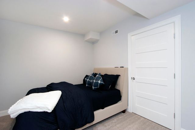 79 Cobblestone Circle, Mashpee, MA 02649