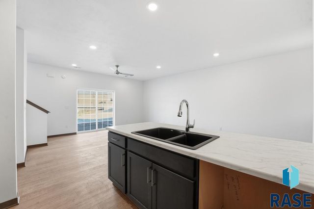 1263 N Marion Rd Road 1, Sioux Falls, SD 57107