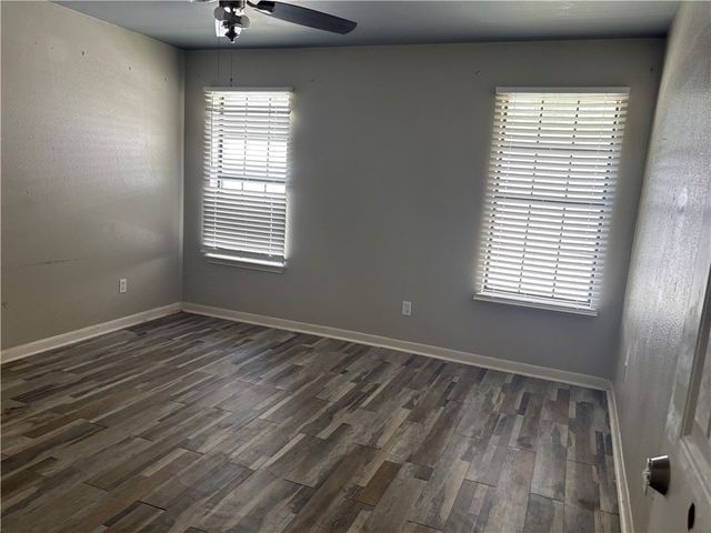 4645 Spring Fork Dr, Corpus Christi, TX 78413