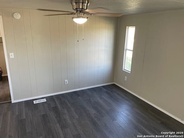 17189 Benton City Rd, Von Ormy, TX 78073